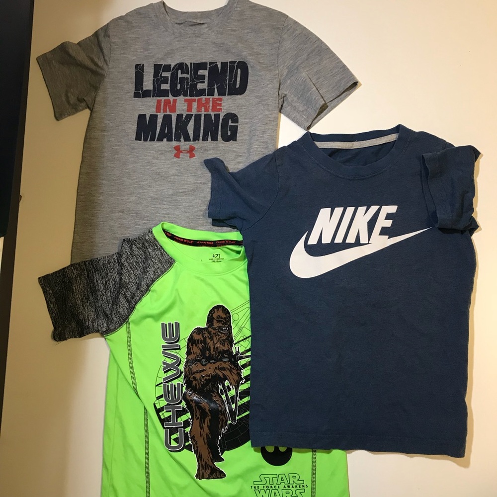 Bundle Of Boys Size 6/7 Athletic Shirts